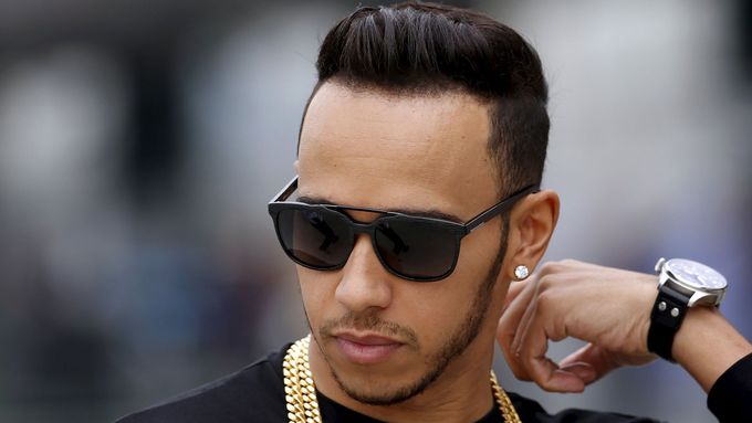 Lewis Hamilton začal tréninky na Vlekou cenu Číny F1 ze všech nejrychleji.