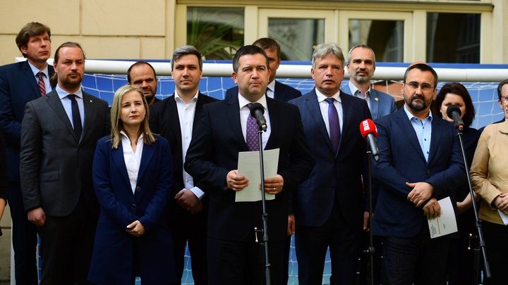 K zásahům do systému státních zástupců bude ČSSD velmi citlivá, vzkazuje Hamáček