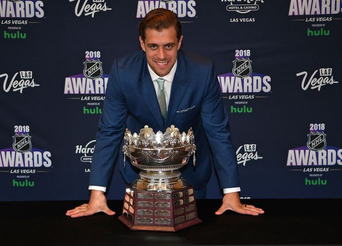 Trofeje NHL za sezonu 2017-18: Anže Kopitar (Selke)