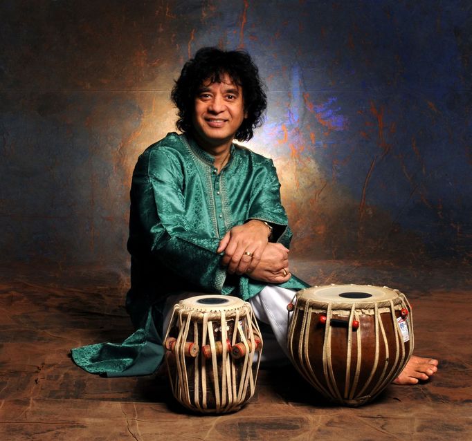 Zakir Hussain na archivní fotografii.