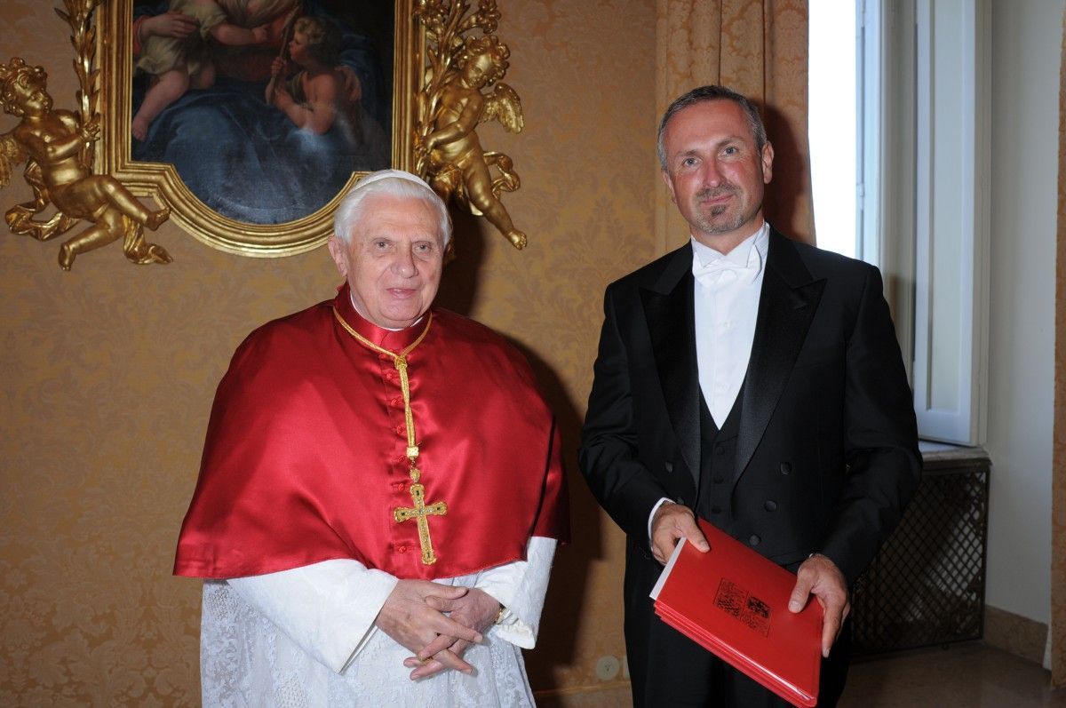 Velvyslanec ve Vatikánu Pavel Vošalík a papež Benedikt XVI.