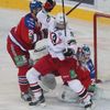 KHL, Lev Praha - Jekatěrinburg: Petri Vehanen - Igor Jemeljev (97)