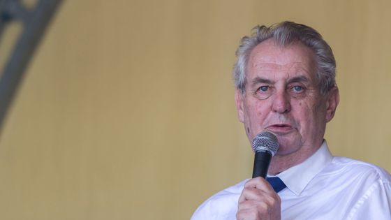 Prezident Miloš Zeman na debatě s občany ve městě Ivančice