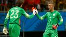 MS 2014, Nizozemsko-Kostarika: Tim Krul (23) a Jasper Cillessen