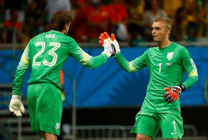 MS 2014, Nizozemsko-Kostarika: Tim Krul (23) a Jasper Cillessen