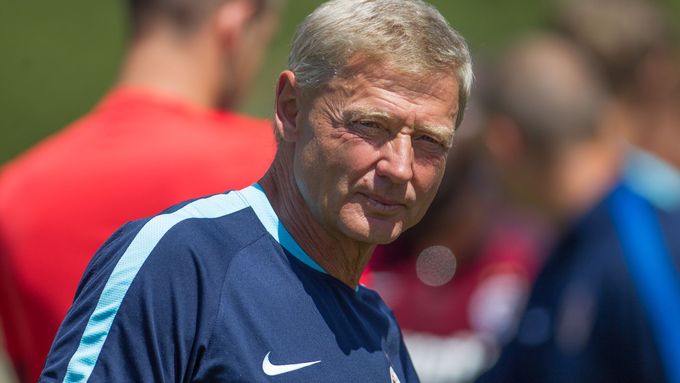 Zdeněk Ščasný musí se svým realizačním týmem ještě hru Sparty před novou sezonou vyladit.