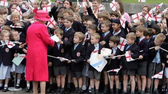 Oslava narozenin britské královny Alžběty II.