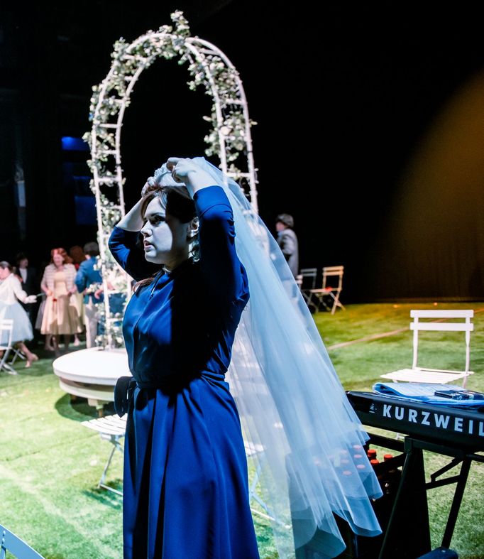 Jekatěrina Krovatěva jako Zuzana.