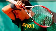 Roger Federer trénuje na grandslamové Roland Garros.