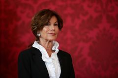 Zemřela exkancléřka Brigitte Bierleinová, první žena v čele rakouské vlády