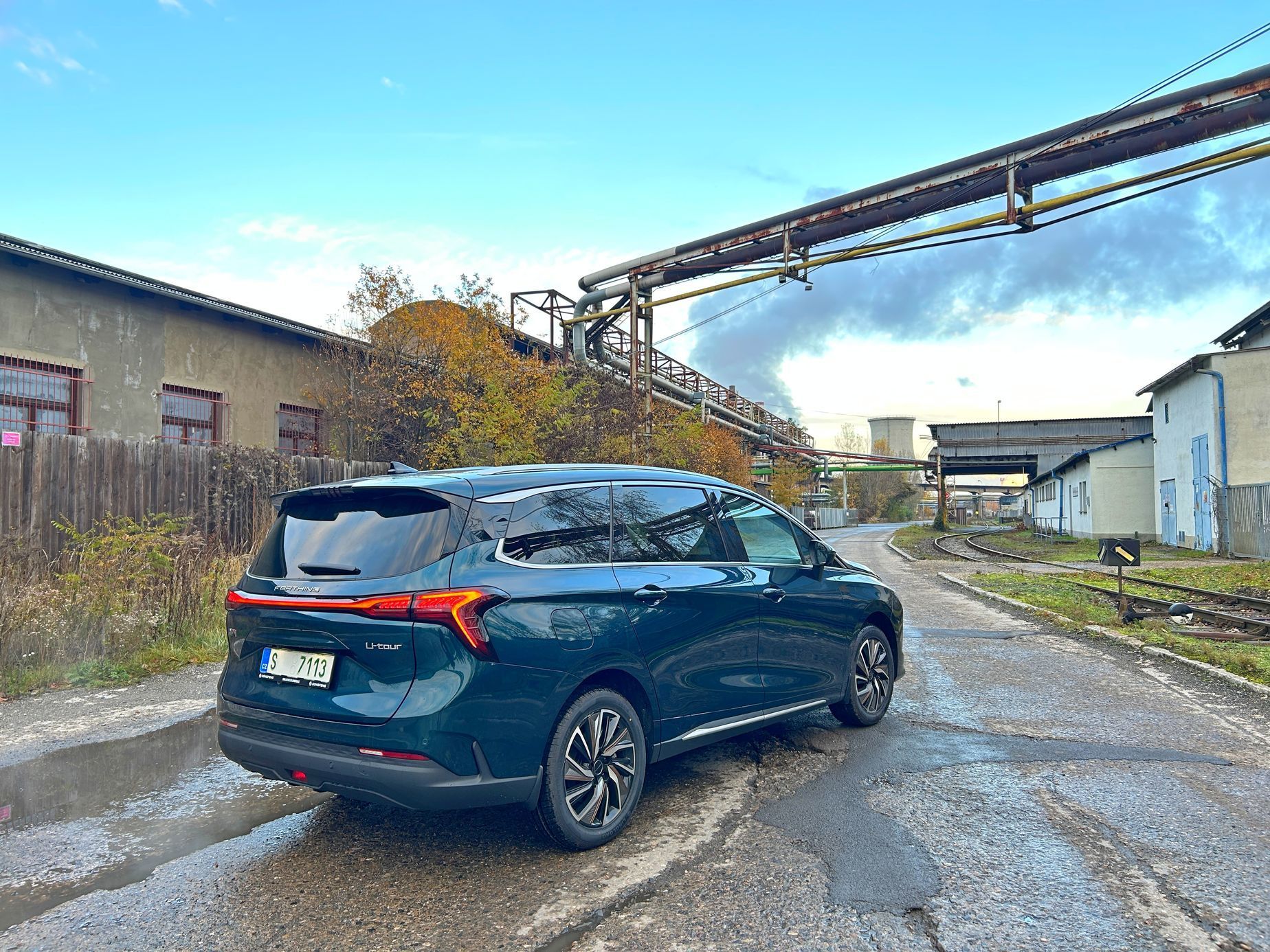 Dongfeng U-Tour hybrid