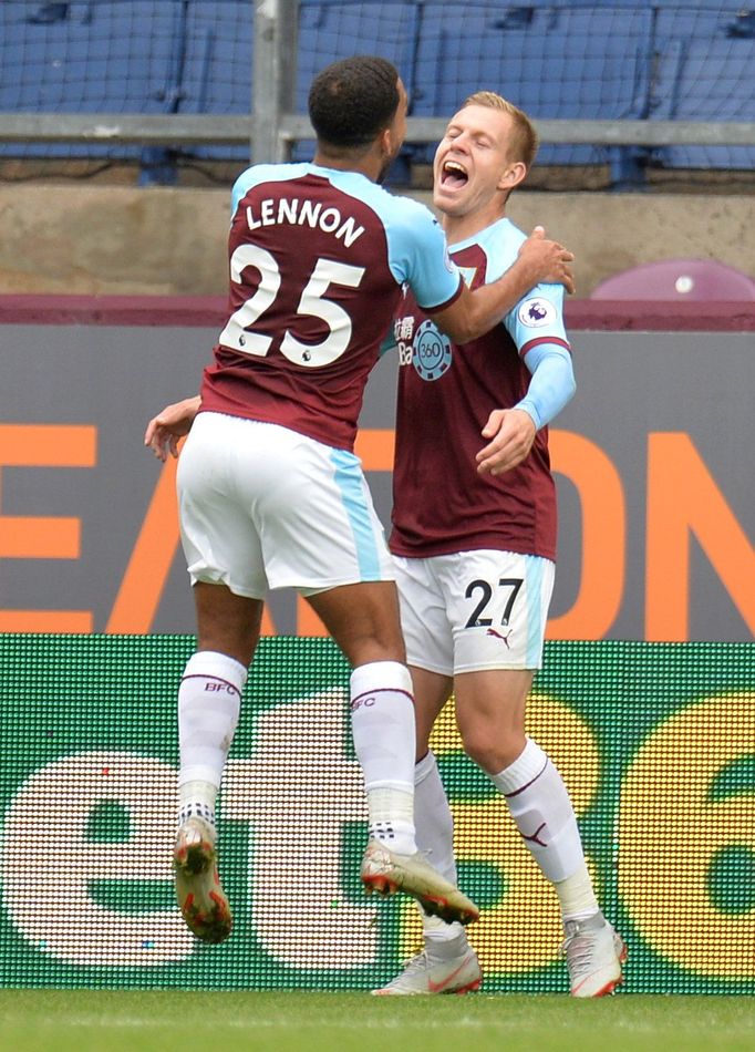 fotbal, anglická liga 2018/2019, Burnley - Bournemouth, Matěj Vydra