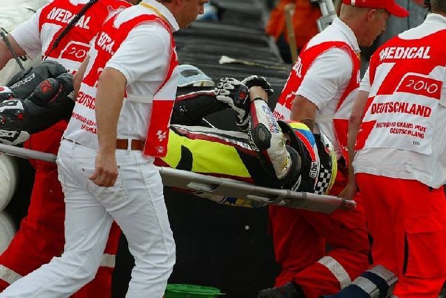 Pád Lukáše Peška na Sachsenringu