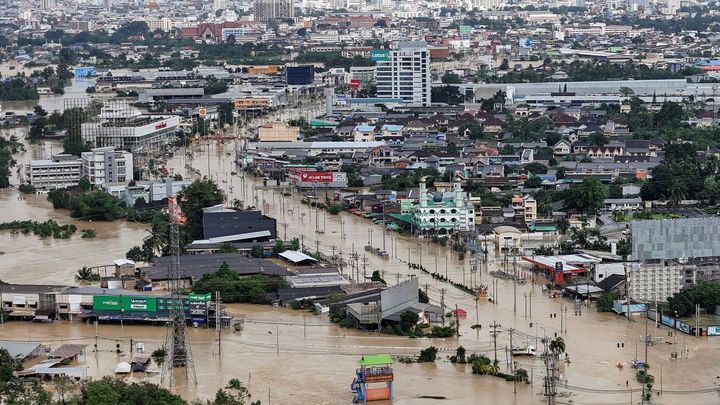 Jihovýchodní Asii postihly rozsáhlé povodně, vyžádaly si už přes 40 obětí