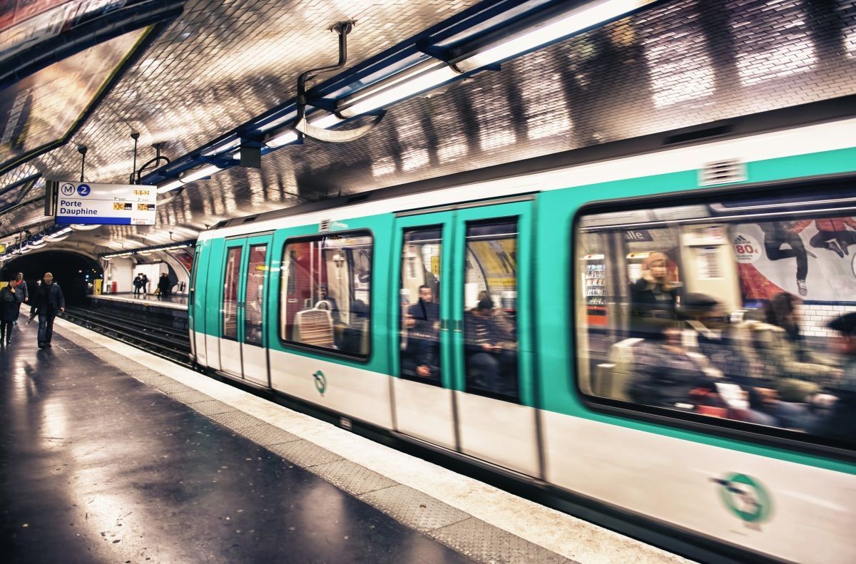 Paříž, metro