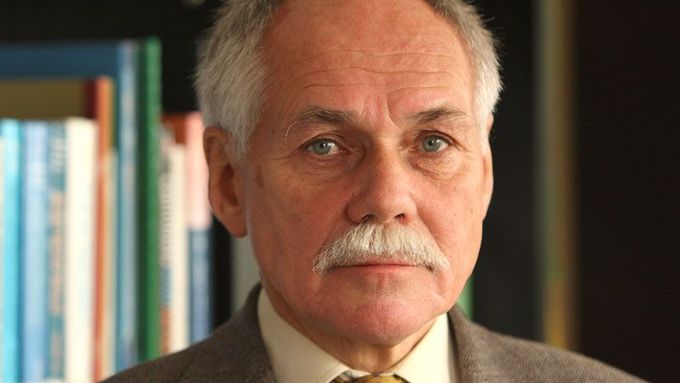 Mezinárodně uznávaný ekologický expert Bedřich Moldan