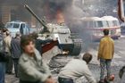 Okupace v roce 1968 ukázala, v čem je problém Čechů. Historik ho pojmenoval