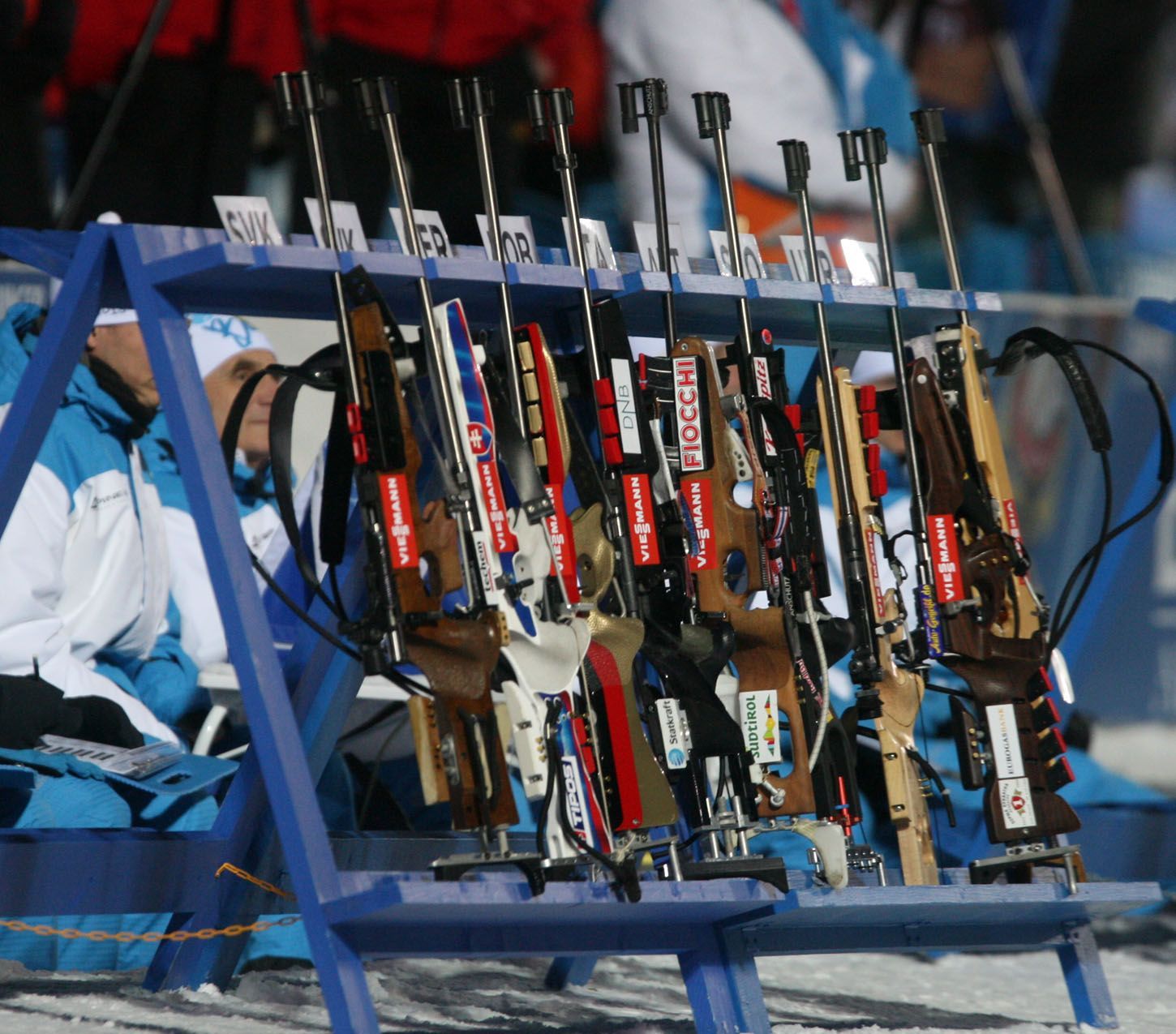 MS v biatlonu 2012, štafeta žen: pušky