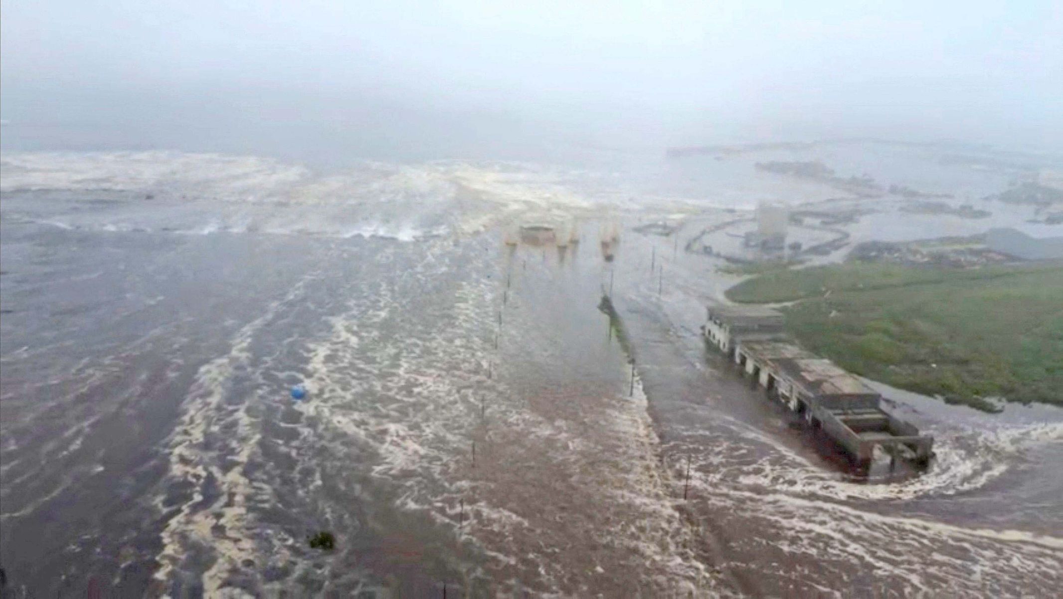 Zemětřesení, tsunami, Rusko, Japonsko, USA