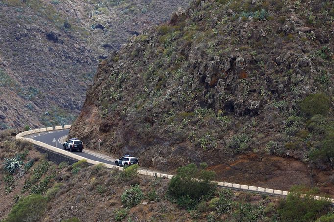 Pátrání po Jayovi Slaterovi na Tenerife.