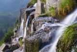 Pančavský vodopád je největší v Česku. V jeho blízkosti se nachází vyhlídka, ze které ale lze dohlédnout pouze na jeho nejvyšší část. Celý pak lze spatřit během procházky vedoucí Labským dolem.