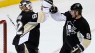 Tomáš Vokoun je pro Pittsburgh patrně tou nejlepší dvojkou, jakou si mohli přát. I přesto, že do většiny zápasů nastupuje Marc-André Fleury, udržuje si karlovarský rodák skvělou výkonnost, což ukázal i při nedávném zranění jedničky, kdy Pittsburghu vychytal tři vítězství v řadě bez inkasované branky. Celkem letos nastoupil k 17 utkáním, v nichž si připsal 10 výher a úspěšnost zákroků 91,5 procent. Pittsburgh je jedním z adeptů na celkový triumf v Stanley Cupu, takže Vokouna na MS skoro jistě neuvidíme.