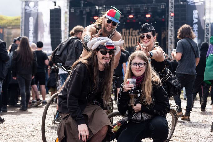 Snímek z prvního dne festivalu Brutal Assault.