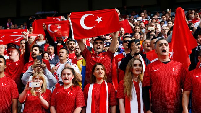 Turečtí fanoušci