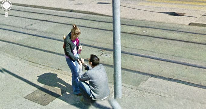 Reprofoto (výřez) z mapovací 3D služby Google Street View, kterou provozuje již 15 let americká společnost Google LLC.