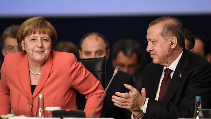 Angela Merkelová a turecký prezident Erdogan.
