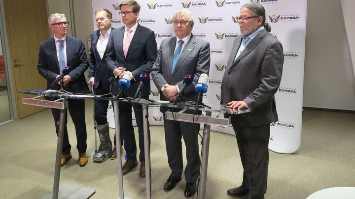Takhle nám Euro 7 nepomůže. Po nápravě chyb volají Kupka, Vondra i odbory