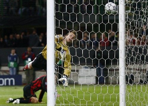 AC Milán - Bayern Mnichov: Rensing, Pirlo