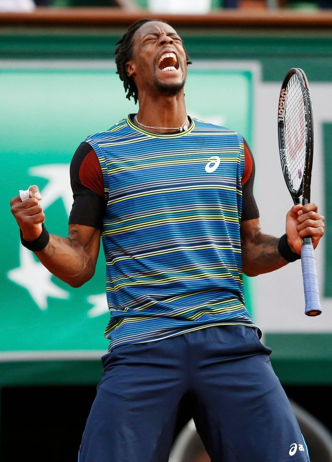 Francouz Gael Monfils na French Open 2013