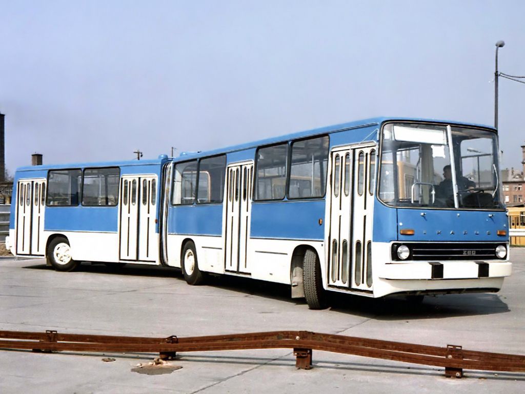 Ikarus 280
