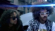 Třetí nejsledovanější video: Party Rock Anthem, píseň amerického tanečního dua LMFAO.