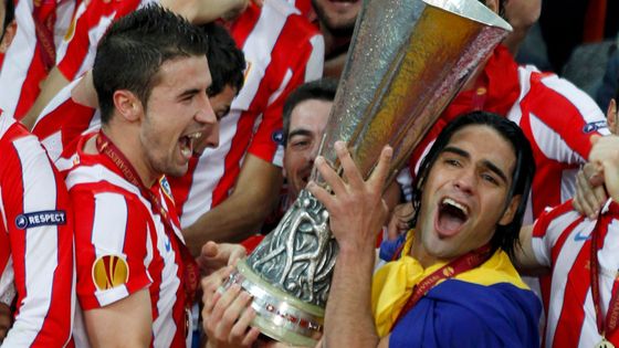 Radamel Falcao slaví triumf v Evropské lize s Atléticem Madrid