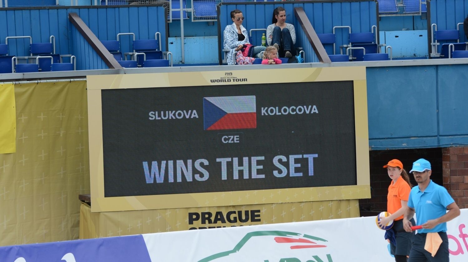 Prague Open 2015: Markéta Sluková (1) a Kristýna Kolocová (2)