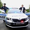 Hamáček, Švejdar a nové policejní auto