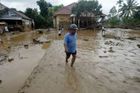 Indonésie počítá mrtvé po záplavách