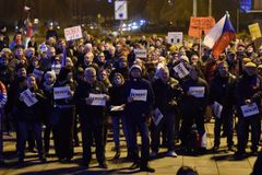 Krajská města protestovala proti Babišovi, na demonstrace přišly stovky lidí