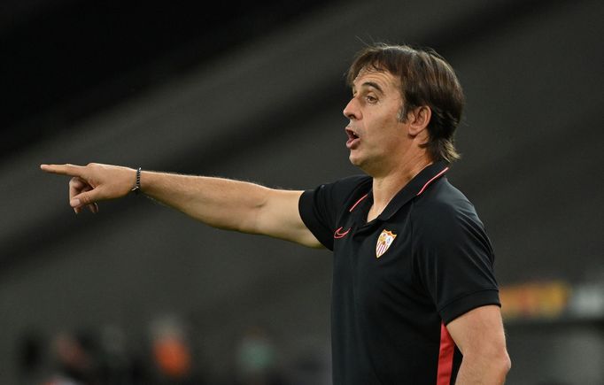 Julen Lopetegui ve finále EL Sevilla - Inter Milán