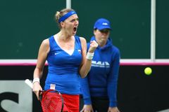 Fed Cup, finále 2014: Petra Kvitová v zápase s Andreou Petkovicovou