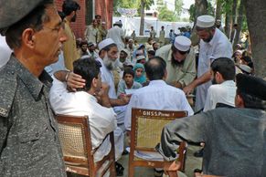 Dlouhé čekání na konec bojů v pákistánském táboře Pirpaj