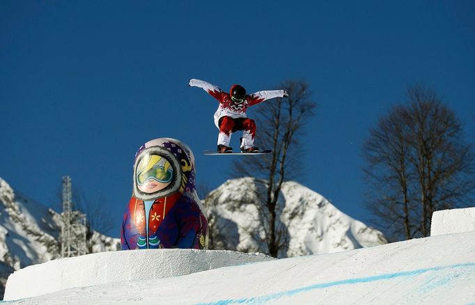 Snowboardisté trénují na olympiádě v Soči slopestyle (Jenna Blasman)