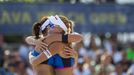 Ostrava Beach Open: Barbora Hermannová (vlevo) a Markéta Nausch Sluková