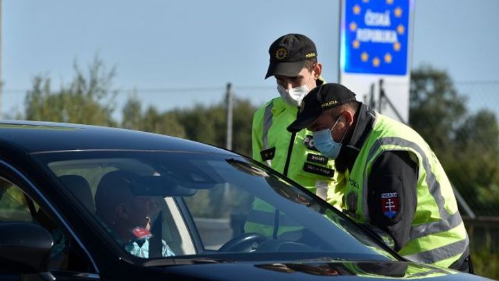 Rakušan: Kvůli migrační vlně postaví Česko na hranice se Slovenskem více policistů; Zdroj foto: ČTK/Šálek Václav