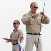 Putin a Medveděv na rybách