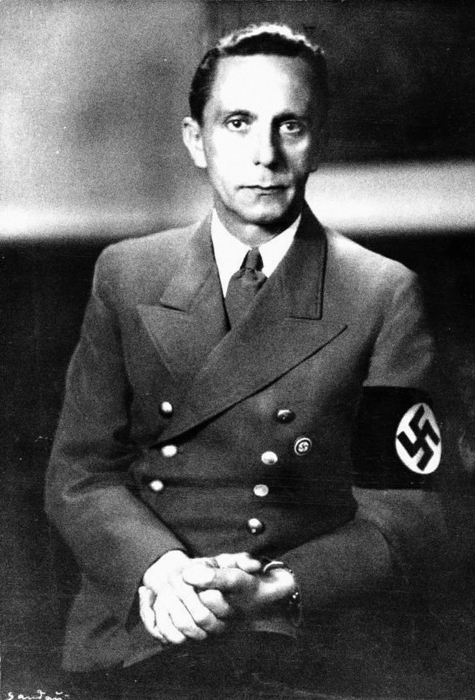 Ministr propagandy nacistické Třetí říše Joseph Goebbels na snímku z roku 1942.