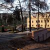 Apartmány, Zámeček i přístupová cesta