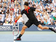 Ani styl Rogeru Federerovi nepomohl k vítězství